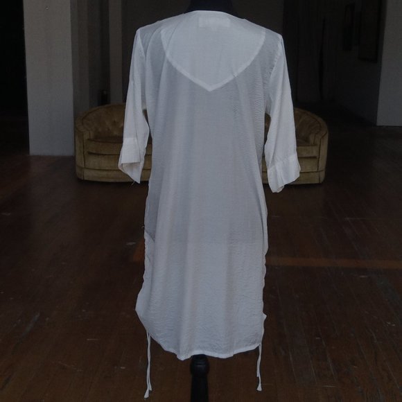 White with black embroidery patchwork detailing tunic top - Picture 3 of 9